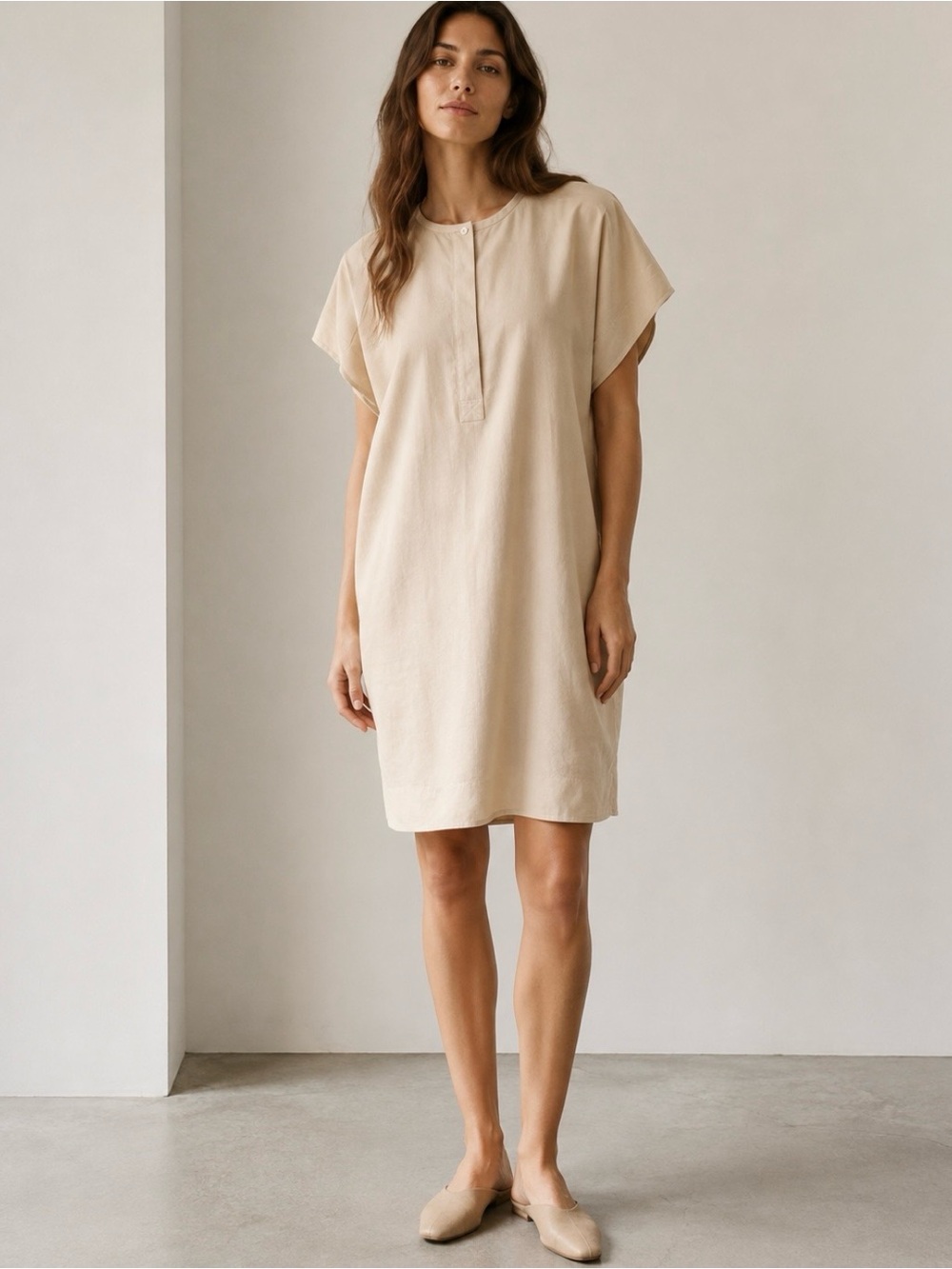 Vince Women’s Short Sleeve Linen Blend Cream Dress Size M‎